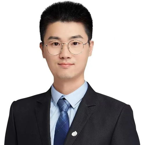 鵬華金笑非 市場(chǎng)風(fēng)浪中的“藥石之友”，底部布局創(chuàng)新藥正當(dāng)時(shí)